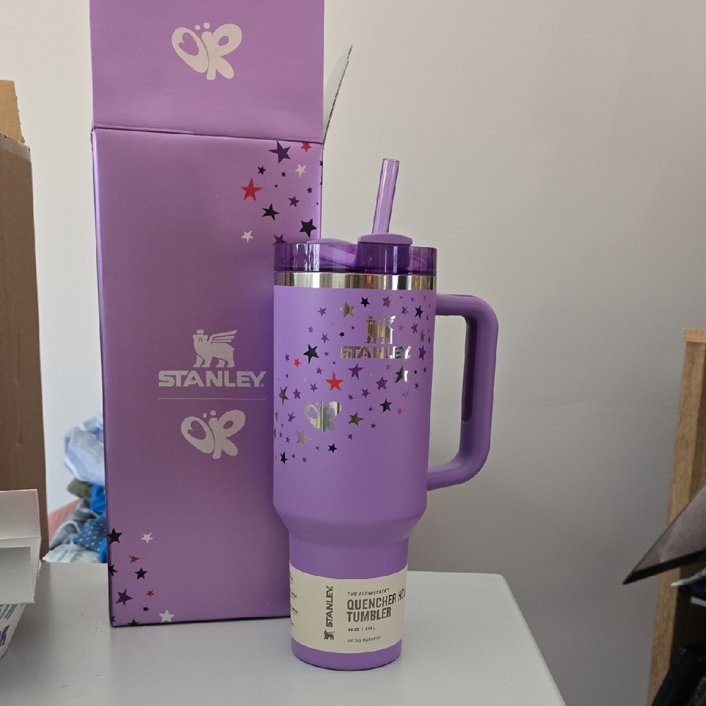 Olivia Rodrigo Stanley Lavender Quencher Tumbler with Stars